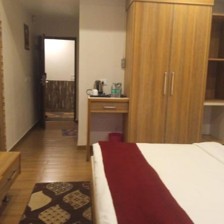 Hotel President Bharwain Eksteriør bilde